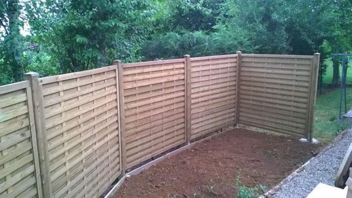 Pose de brise-vue Courlaoux